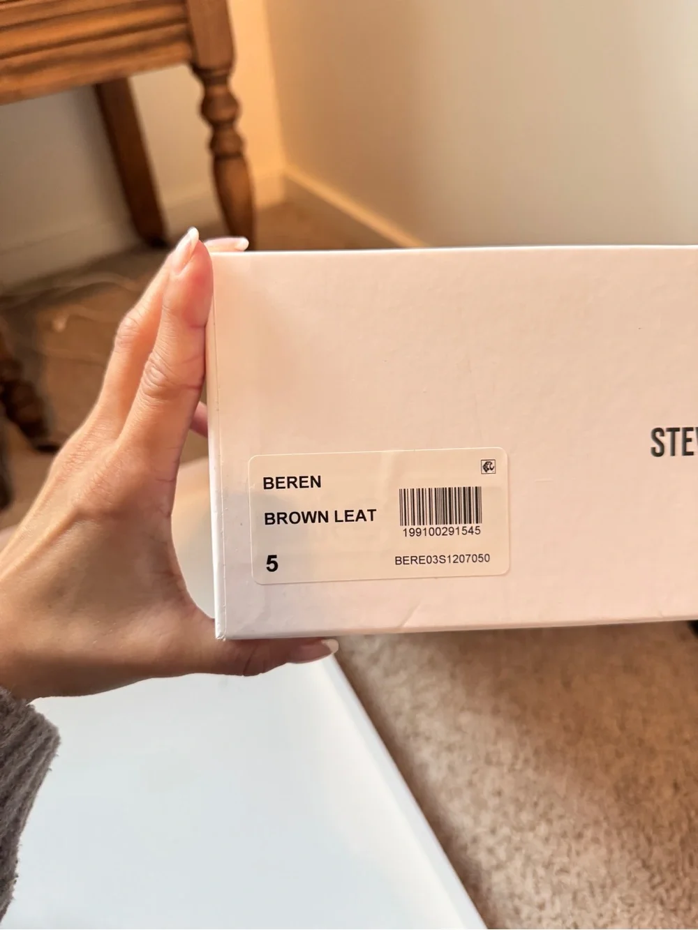 Steve Madden brand new
